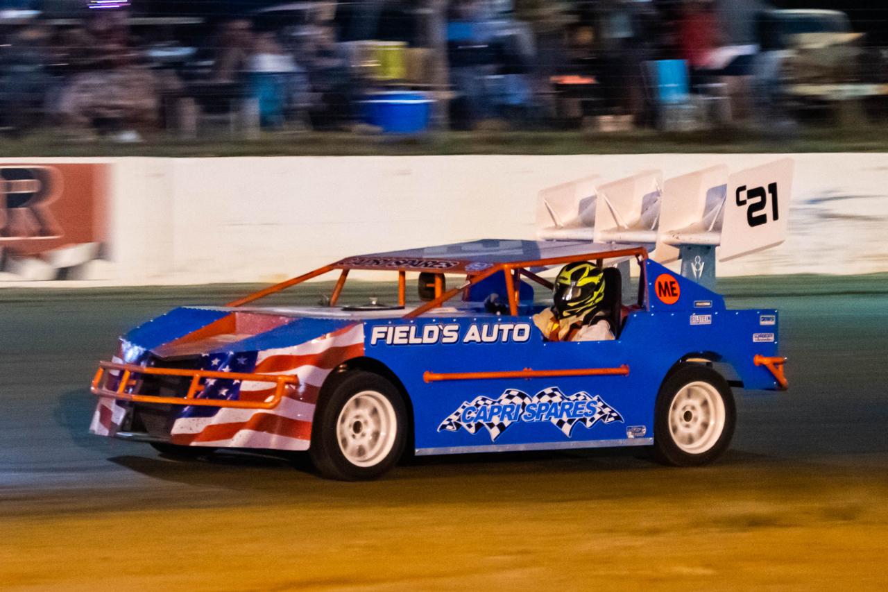 Rain-delayed race taking place at PE Oval Track Raceway - Motor Mouth